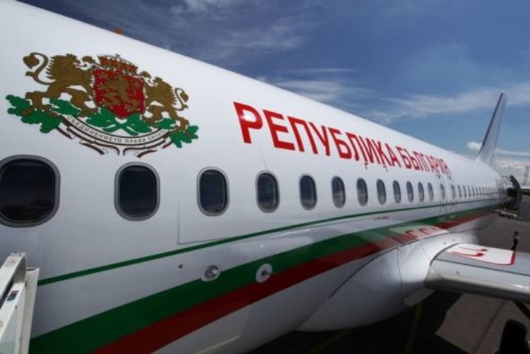 „Фронтекс“ използва “Авиоотряд 28” за борбата с бежанците