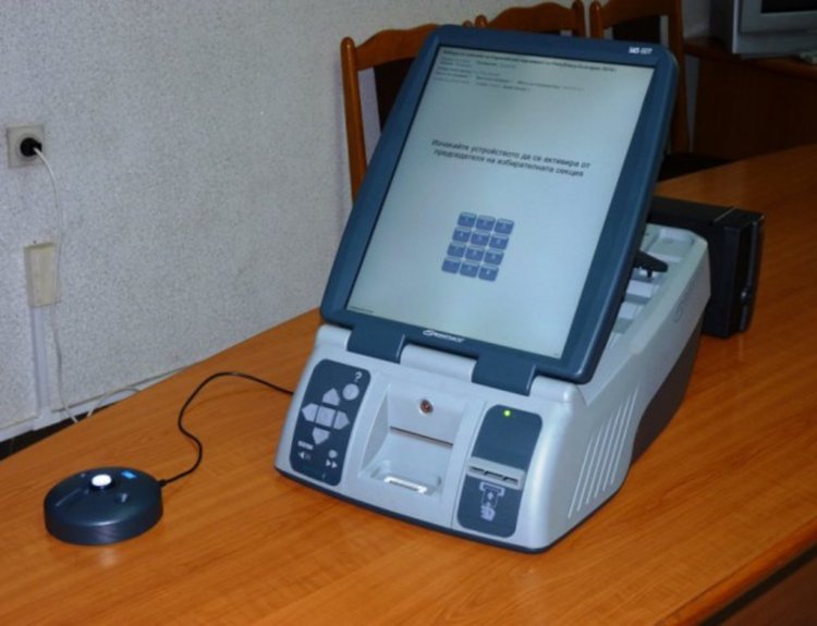ЦИК пусна обществена поръчка за 12 500 машини