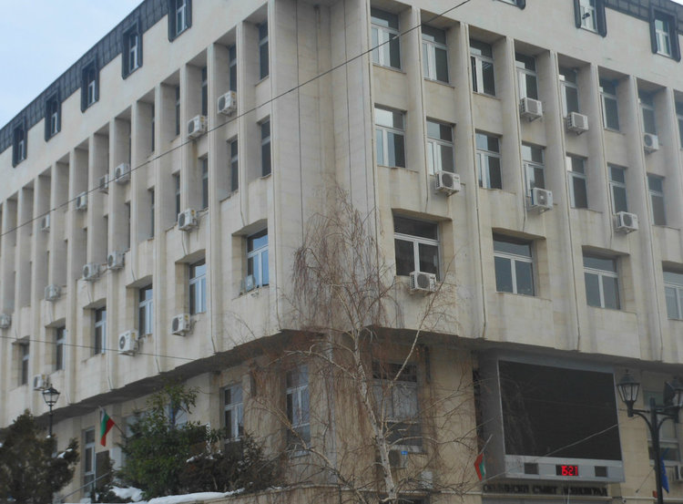Общината пусна поръчка за канцеларски материали за 70 хил.лв.