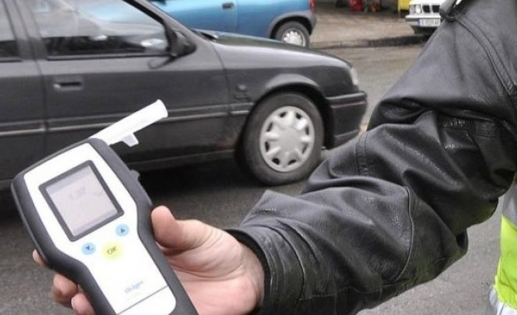 Наркоман яхва „Фолксваген“ друсан,негов батко шофира пиян