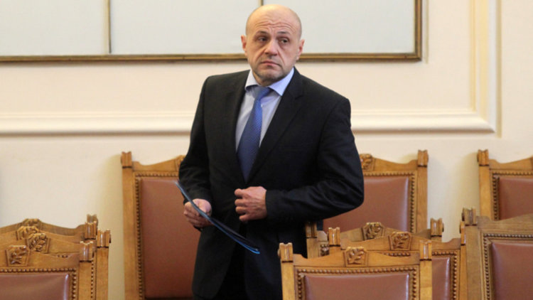 Томислав Дончев ускорява усвояването на евросредства