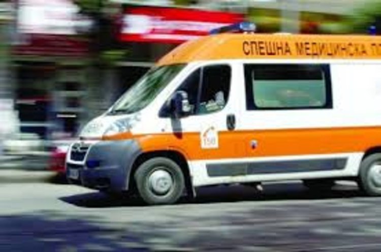 17-годишно момиче блъснато на пешеходна пътека в Смолян
