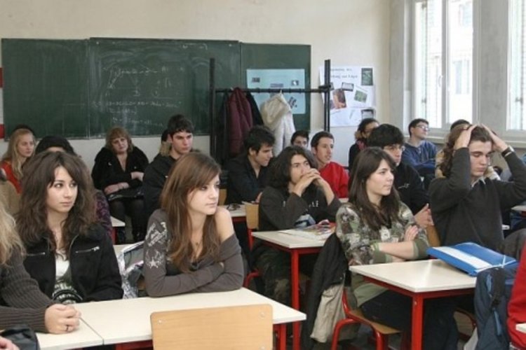 Новите учебни програми за 10 клас 