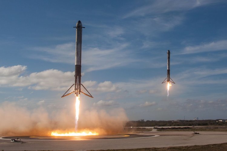 SpaceX потвърди, че централният ускорител е загубен