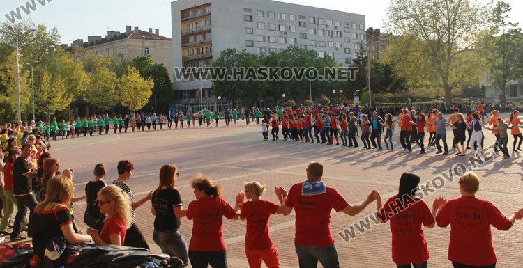 Тази неделя е първото за 2018 година общоградско хоро в Димитровград