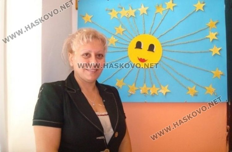 Търсят приемни семейства за 20 деца  в риск