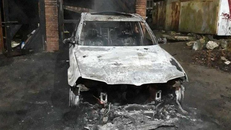 Запалиха коли на свидетели по делото "Суджукгейт"