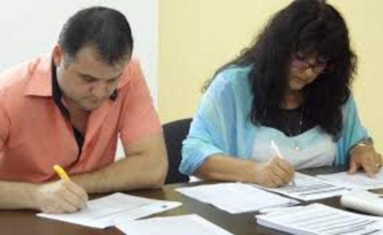 Бюрото по труда в Кърджали  с преференции за работодатели осигуряващи заетост и обучение на безработни