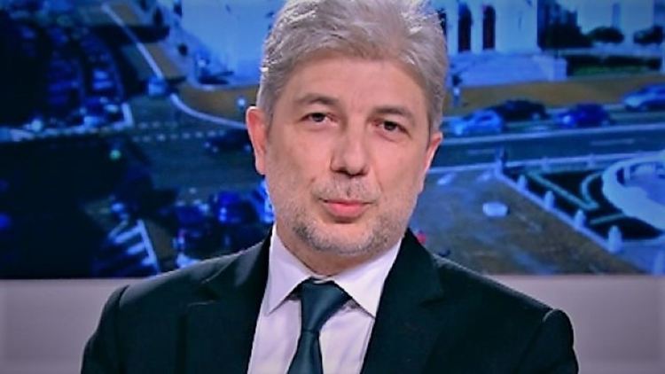 Нено Димов предлага питейните води да не се използват за промишлени цели