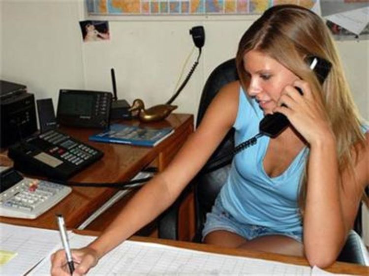 Четвърта седмица в Кърджали търсят технически секретар, недостиг на кадри с висока квалификация