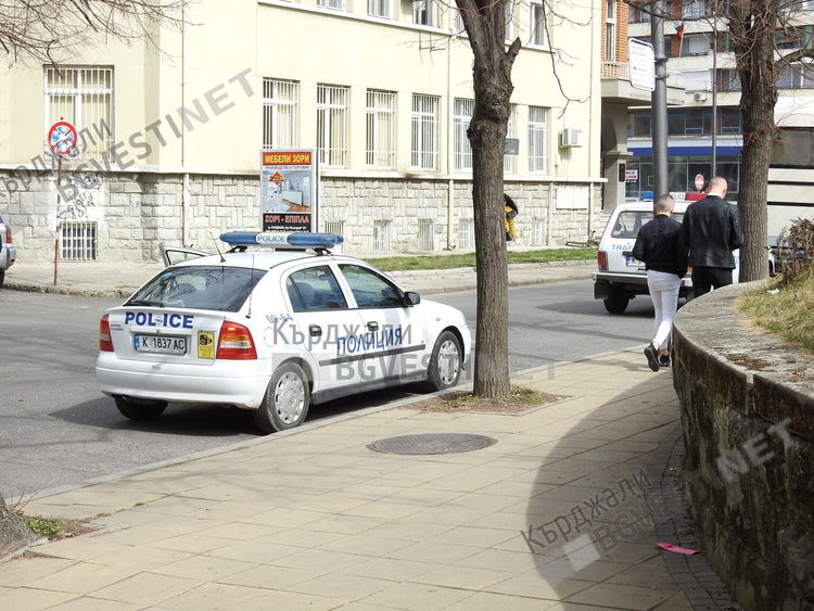 Специализирана полицейска операция за спазване на  обществения ред и ограничителните противоепидемични мерки  се провежда в Кърджали