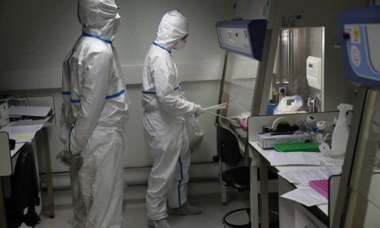 Франция обяви "извънредно санитарно положение" за два месеца