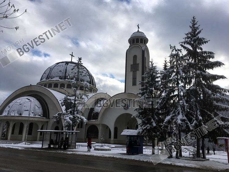 Облачно и мъгливо в петък, живакът леко нагоре