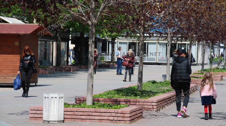 "Галъп": Въпреки всичко, българите остават съзнателни