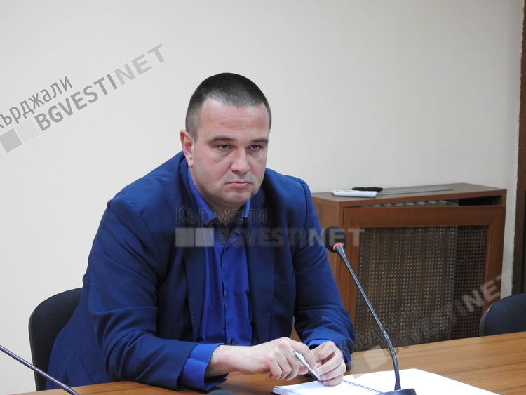 Първи починал след заразяване с коронавирус в Кърджали, тестват жители на кв."Боровец"