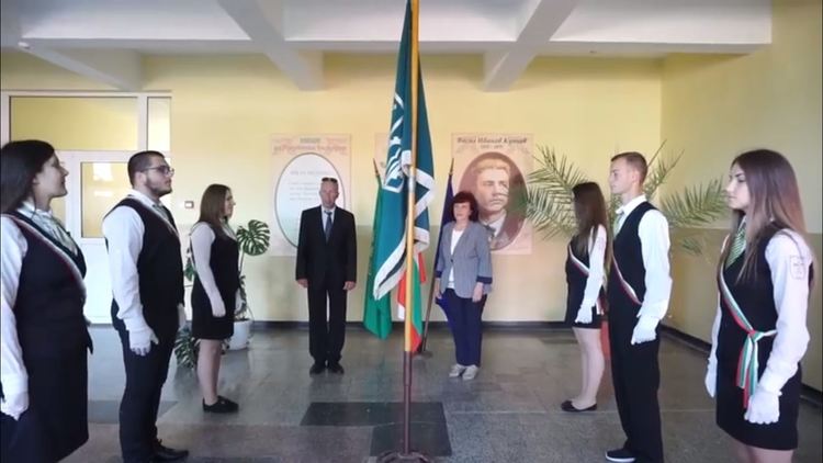 Гимназията по селско стопанство изпрати зрелостниците си онлайн