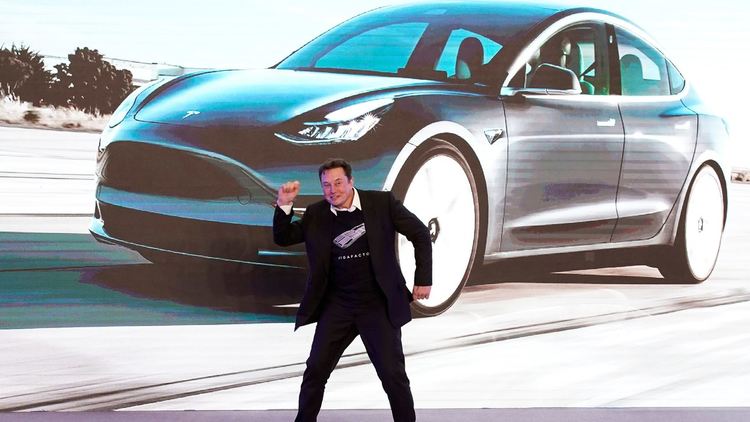 Tesla се присъединява към S&P 500. Пазарът реагира с ентусиазъм