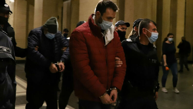 Обвиненият в убийството на съпругата си Орлин Владимиров остава в ареста