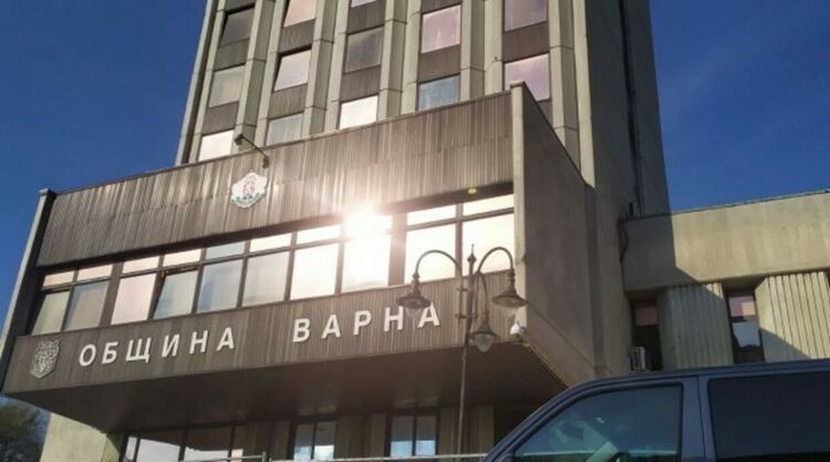 Министър Нинова апелира да се спре прехвърлянето на акциите от "Международен панаир Пловдив" АД 