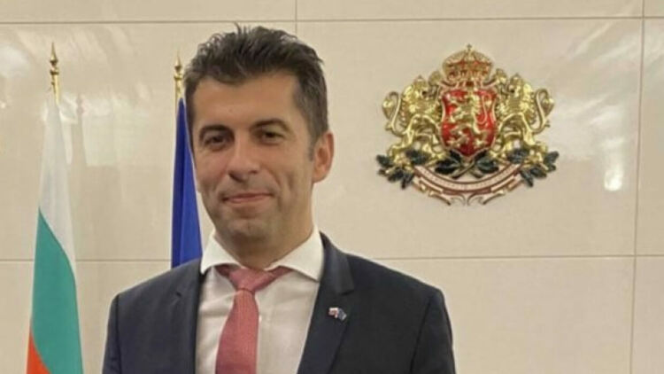 Премиерът Кирил Петков заминава на официално посещение в Скопие
