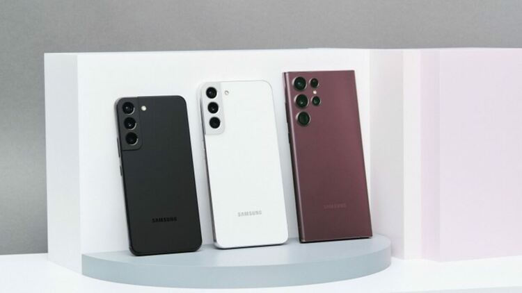 Samsung Galaxy S22 Ultra - най-доброто от Galaxy S и Note в един телефон