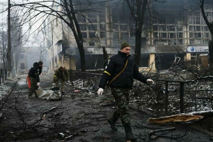 Украинската армия обяви, че е отблъснала опит на руските сили да превземат Мариупол