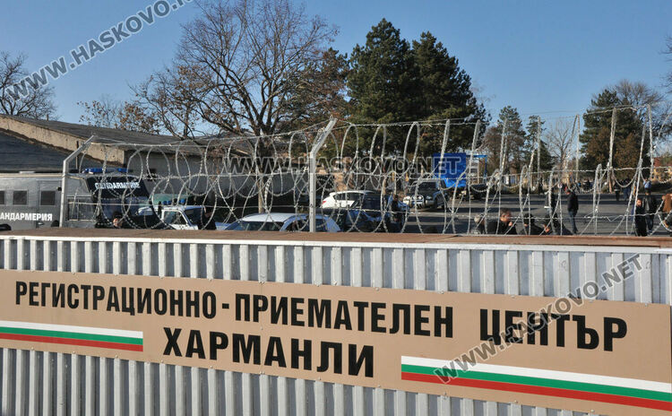 Все още не действа временната закрила за украинци в Хасковско