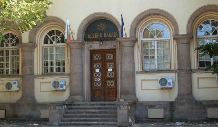 Съдът постанови "въздържане" от отглеждане на повече от 3 крави