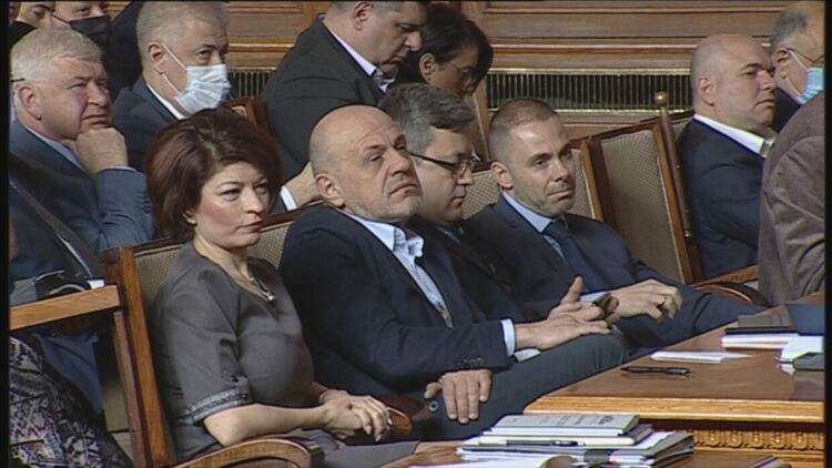 Депутатите отхвърлиха искане премиерът да бъде изслушан за задържането на Бойко Борисов