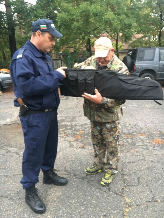 Провериха оръжието на момчилградските ловци,съставени са 11 протокола за съхранение