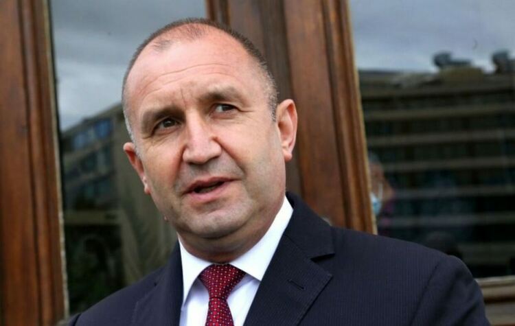 Президентът Радев поздрави Пасмантерията по повод 60-ата ѝ годишнина