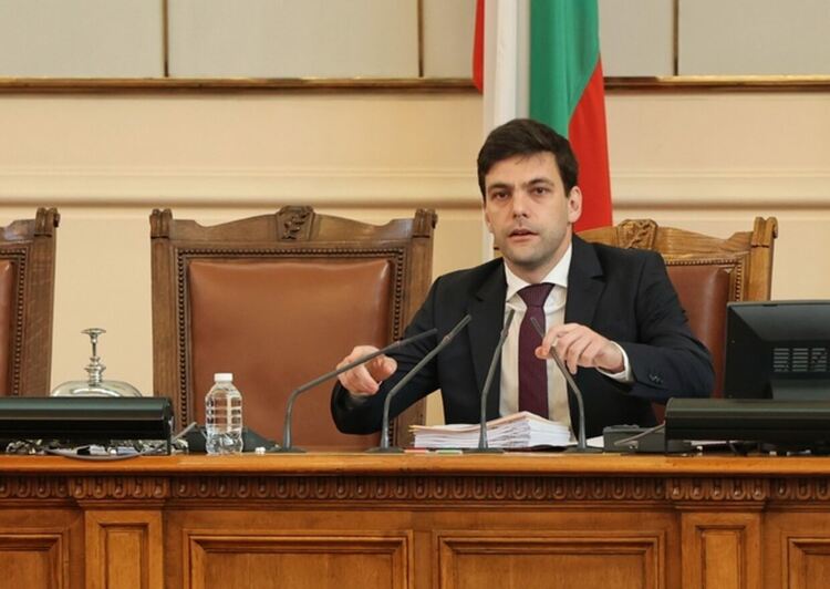 НС обсъжда предсрочното освобождаване на председателя на парламента Никола Минчев и актуализацията на държавния бюджет