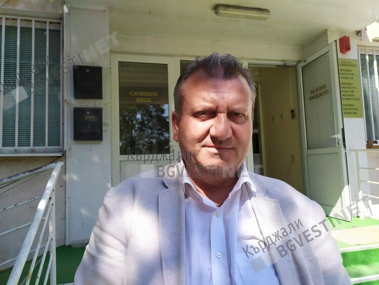 Тийнейджърът прегазил възрастна жена снощи е разхождал в колата приятели,вземал автомобила за разходки и преди