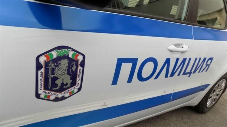 Хванаха 13-годишен да шофира пиян в Раковски