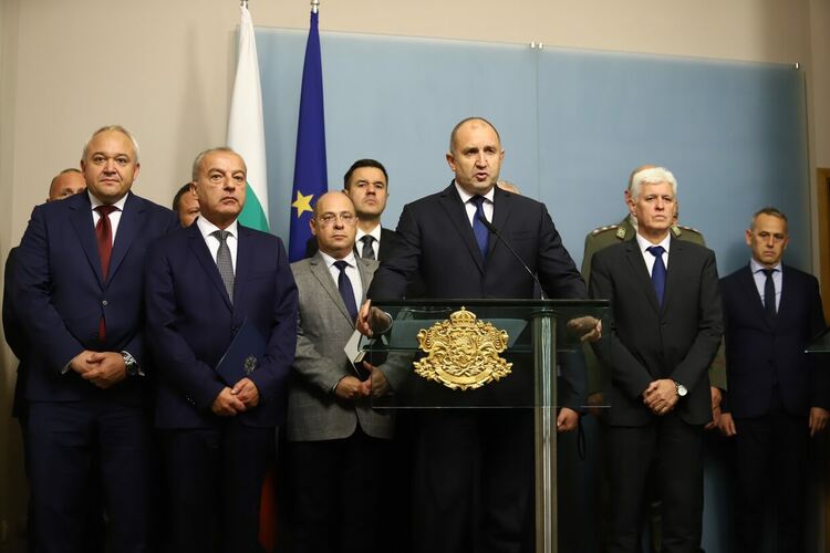 Радев: Решението на президента на Руската федерация за частична мобилизация е заплаха за сигурността с трудно предвидими последици