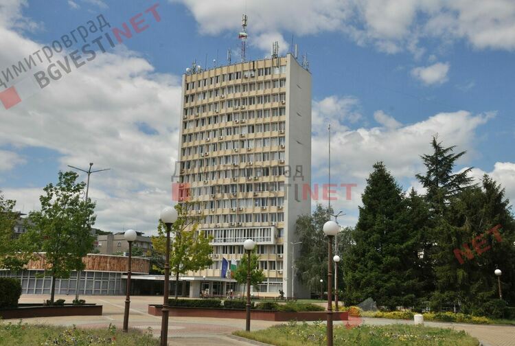 Изплащат възнагражденията на СИК в община Димитровград