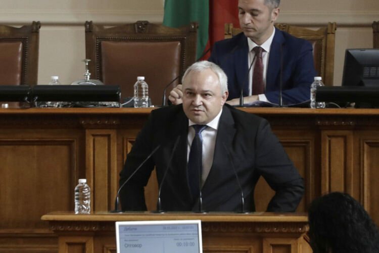 Отпускат всички необходими суми по възстановяването след наводнението в Пловдивско до края на годината