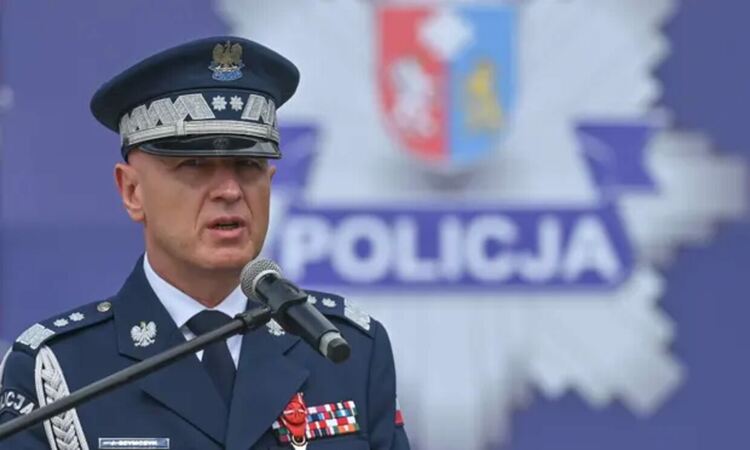 Полша разследва "значително освобождаване на енергия" в дирекция на полицията