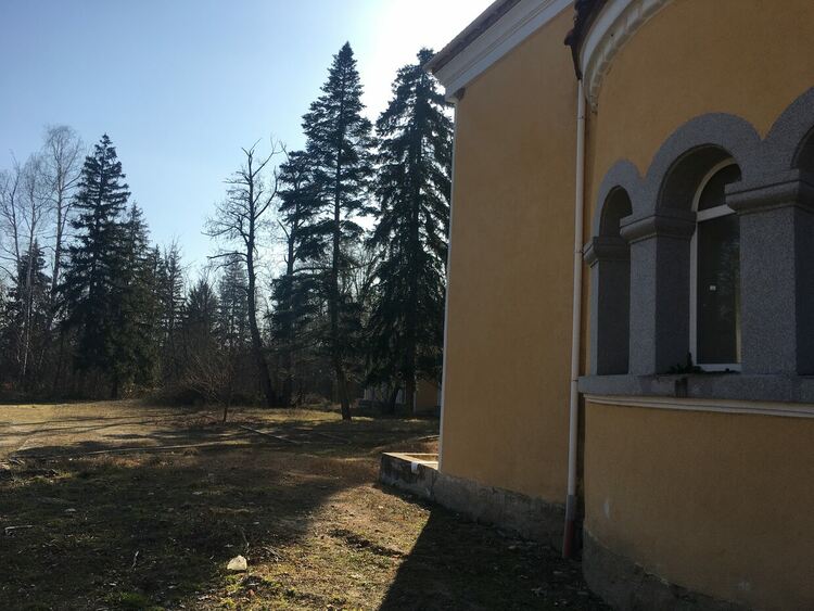 Слънчево и топло за сезона