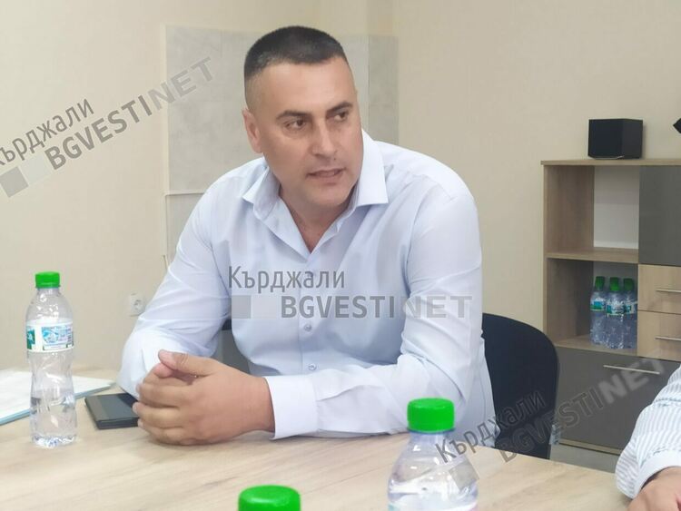 Областният управител застава зад кампанията за набиране на дарения за Турция и Сирия,зове за подкрепа на БЧК