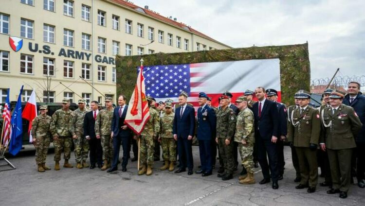 Американските Сухопътни войски установяват постоянно присъствие в Полша