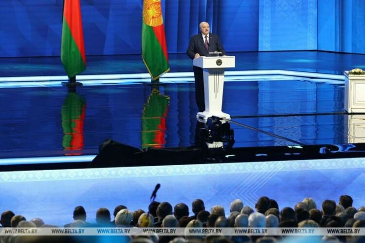 Лукашенко предложи примирие в Украйна без право на прегрупиране на войските