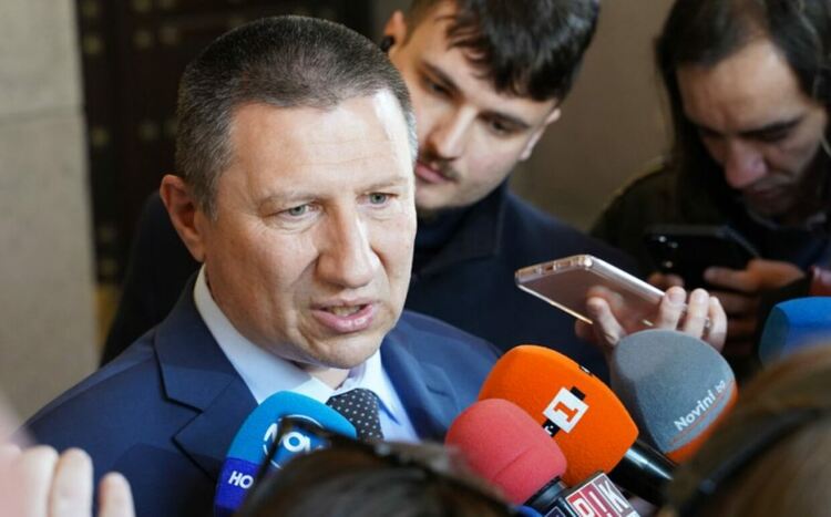 Борислав Сарафов: Единодушното заключение е, че се касае за концентриран и насочен взрив