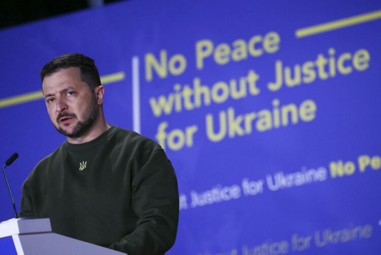 Зеленски заяви в Хага, че Путин трябва да бъде изправен пред съда