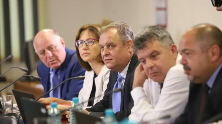 ВСС трябва да реши кой ще поема функциите на главния прокурор
