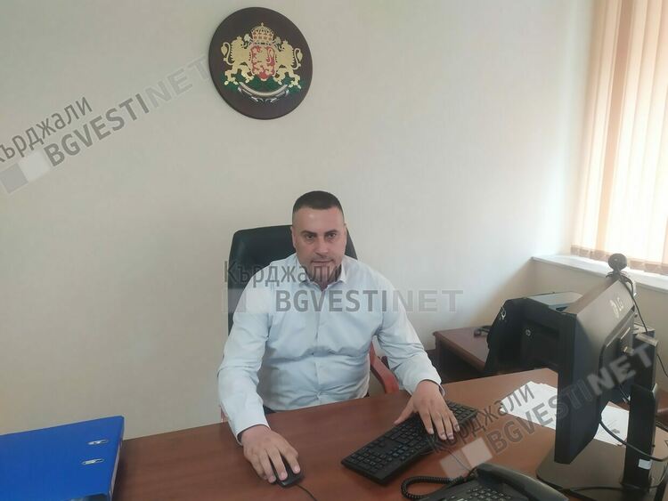 Даниел Делчев с поздравителен адрес за Деня на държавния служител