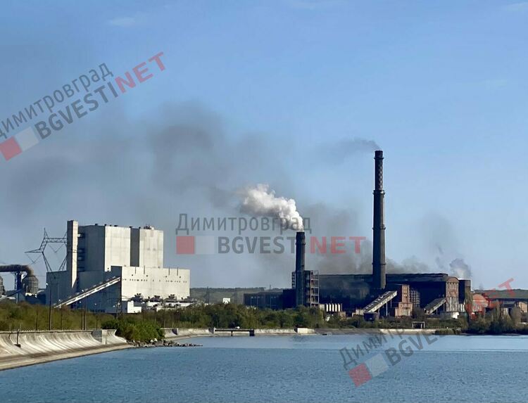 Вярно ли е, че България трябва да затвори въглищните си централи до 2026 г.?