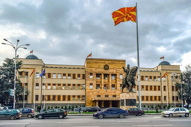 Ваймарската тройка в Собранието: Конституционните поправки са единственото условие за отваряне на преговорните глави