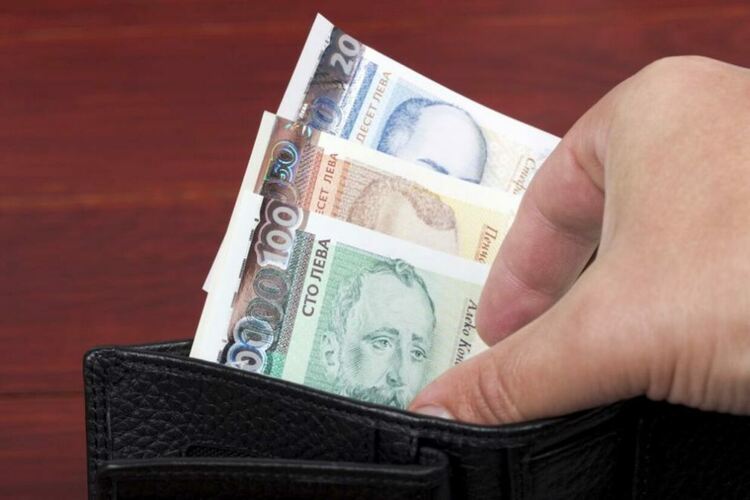 Разкриха крадец на портфейл с пари