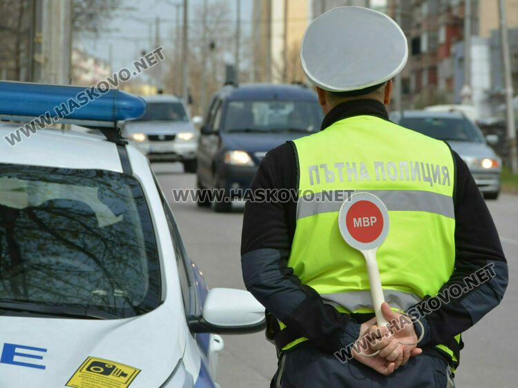 Заловиха шофьори с над 2 промила алкохол зад волана и надрусани по пътищата на региона  